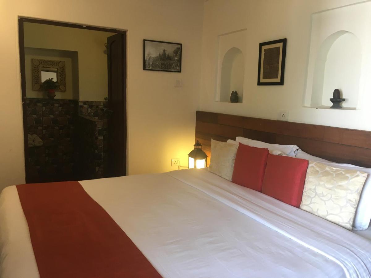 Panchkote Raj Ganges Bed and Breakfast Varanasi Eksteriør billede