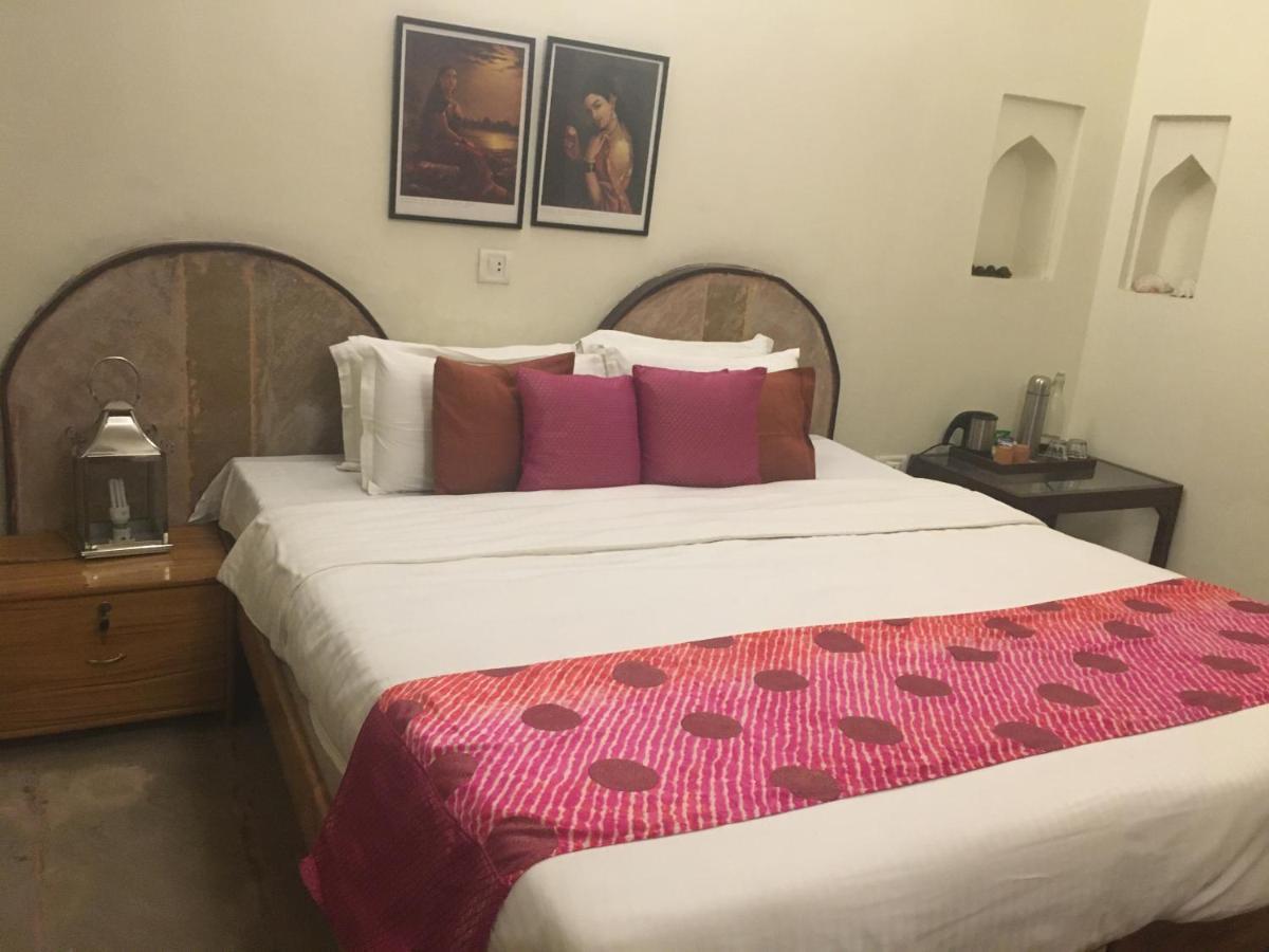 Panchkote Raj Ganges Bed and Breakfast Varanasi Eksteriør billede